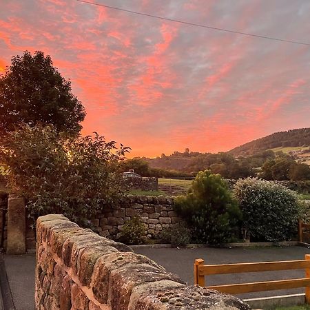 The Bobbin Villa Ashover Bagian luar foto